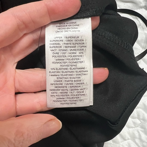 Lauren Ralph Lauren Velvet-Crepe
Sleeveless Jumpsuit 18 Black - Picture 5 of 16